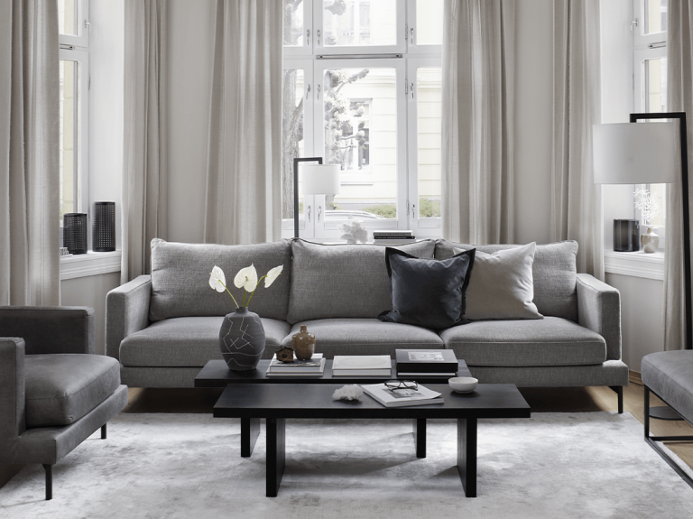 Get cozy and elegant with the Alvar sofa